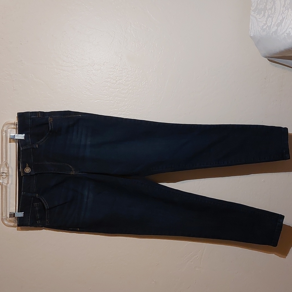 WIT & WISDOM jeans. Size 8. Pre-owned great .